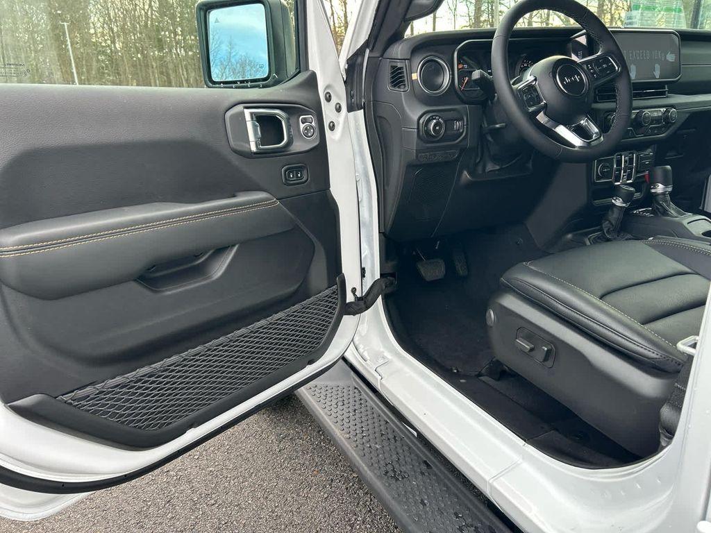 new 2026 Jeep Wrangler car, priced at $53,500