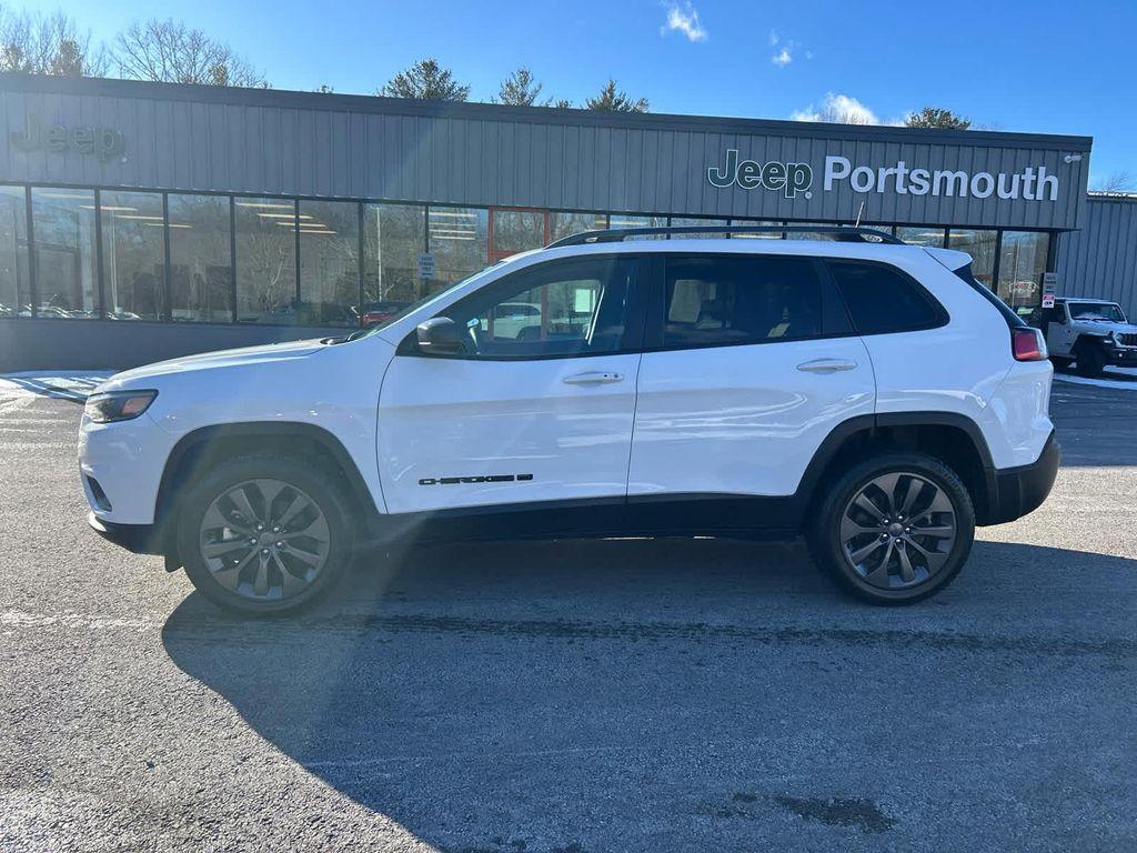 used 2021 Jeep Cherokee car, priced at $21,275
