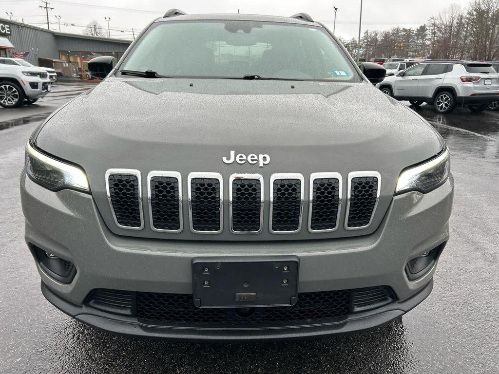 used 2022 Jeep Cherokee car, priced at $22,975