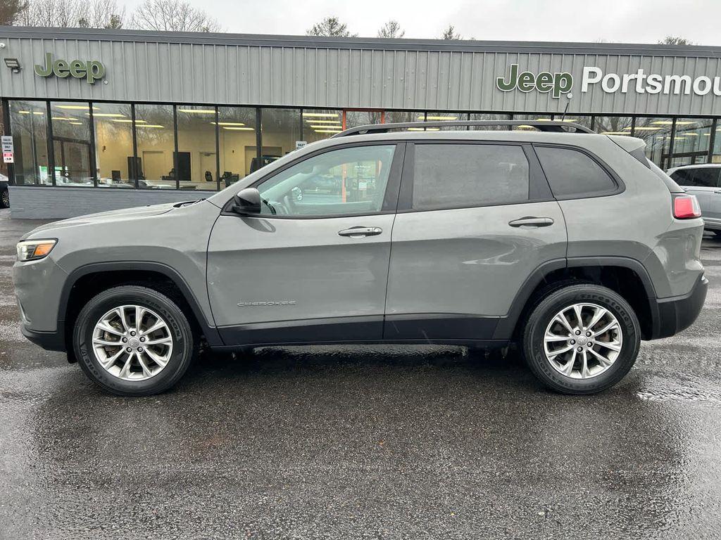used 2022 Jeep Cherokee car, priced at $22,975
