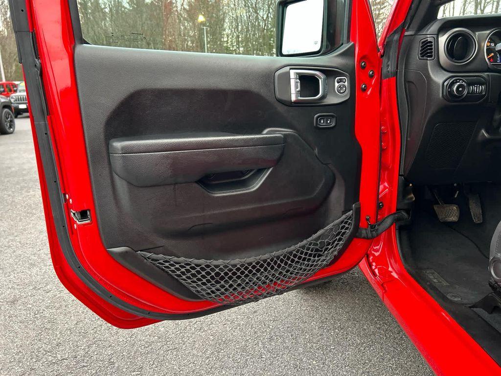 used 2022 Jeep Wrangler Unlimited car, priced at $28,775