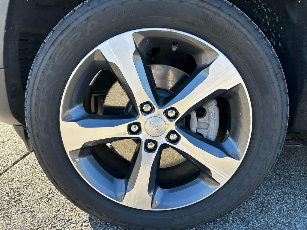 used 2022 Jeep Grand Cherokee 4xe car, priced at $25,875