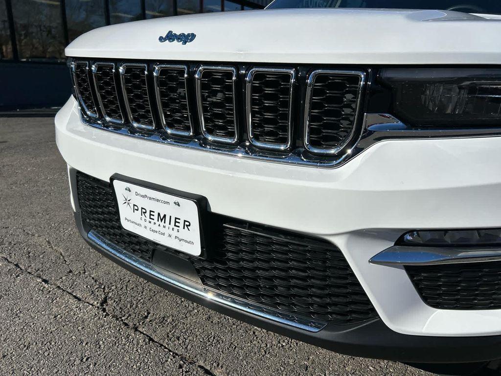 used 2022 Jeep Grand Cherokee 4xe car, priced at $25,875