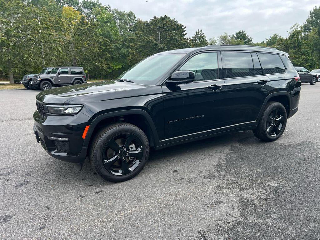 new 2025 Jeep Grand Cherokee L car, priced at $49,500