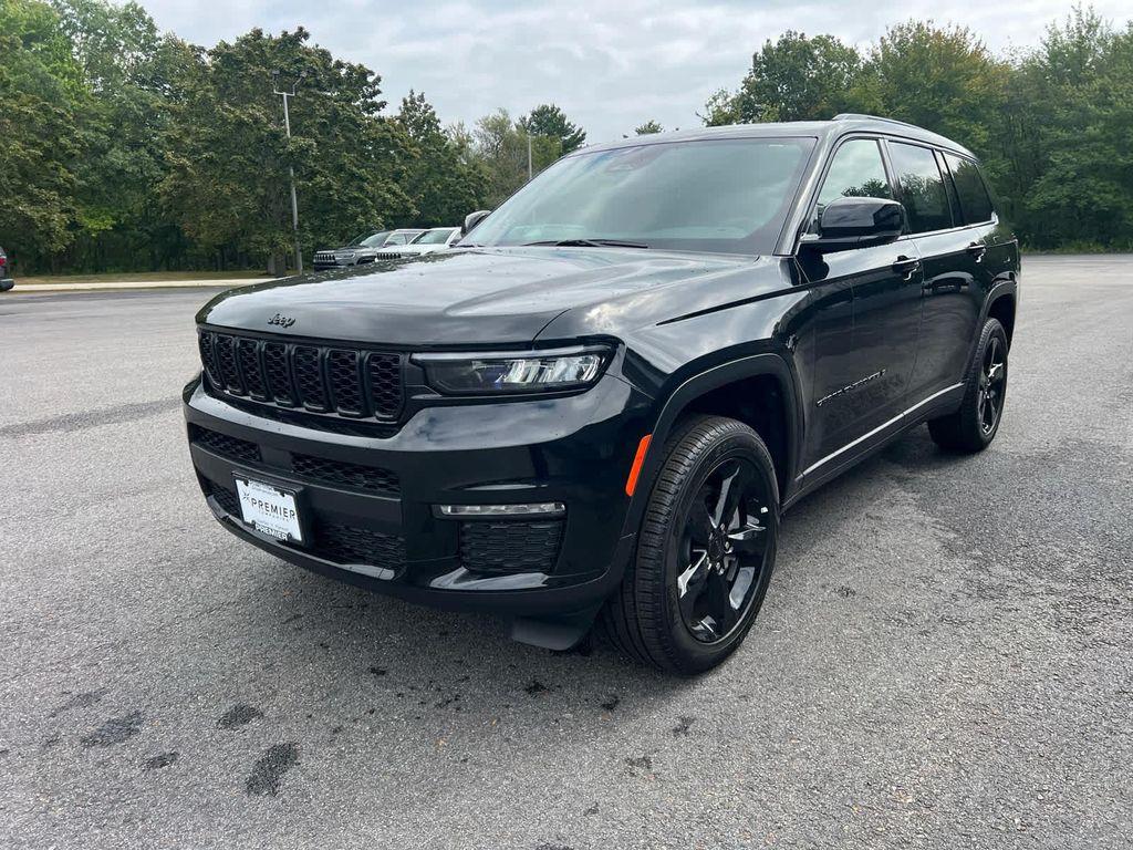 new 2025 Jeep Grand Cherokee L car, priced at $49,500