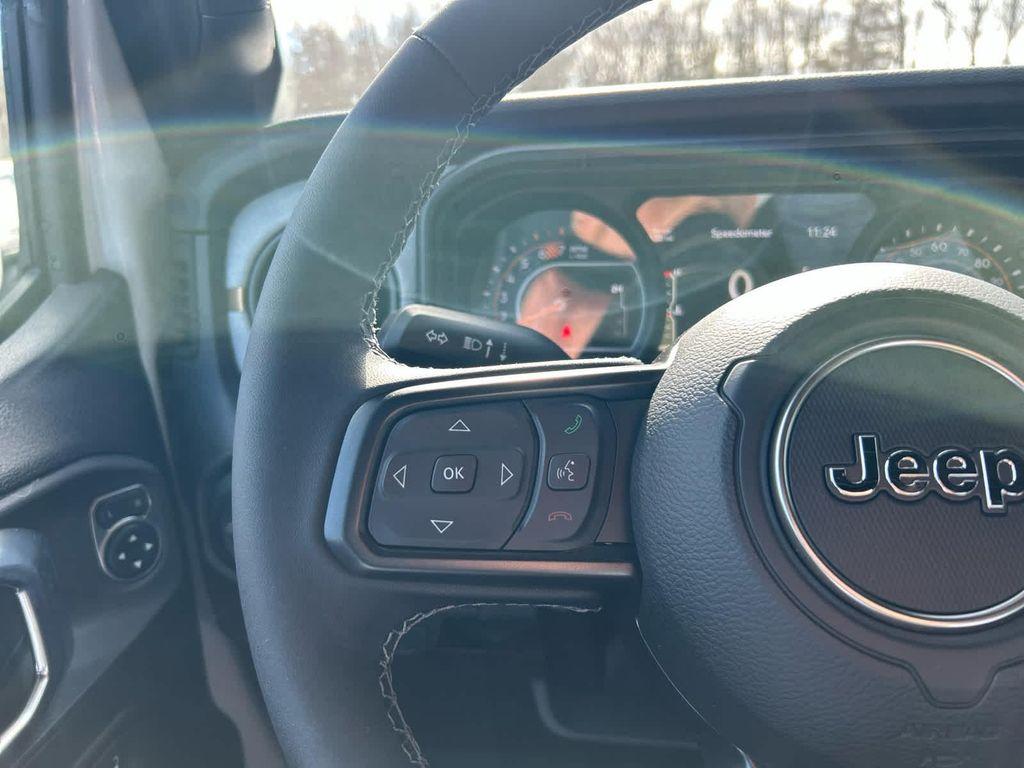 new 2026 Jeep Wrangler car, priced at $52,094