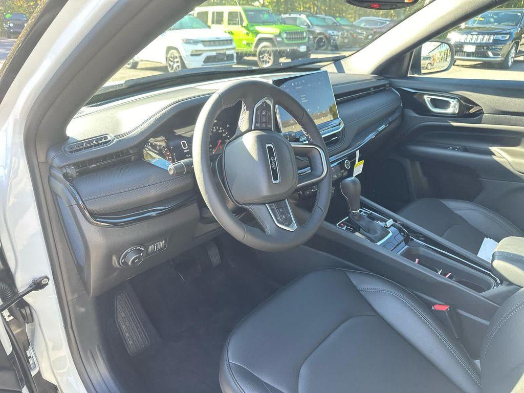 new 2026 Jeep Compass car, priced at $32,000