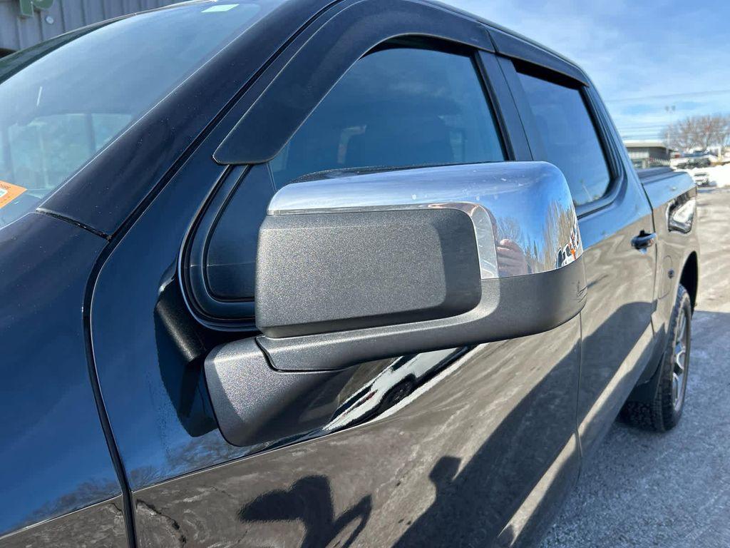 used 2022 Chevrolet Silverado 1500 car, priced at $28,375