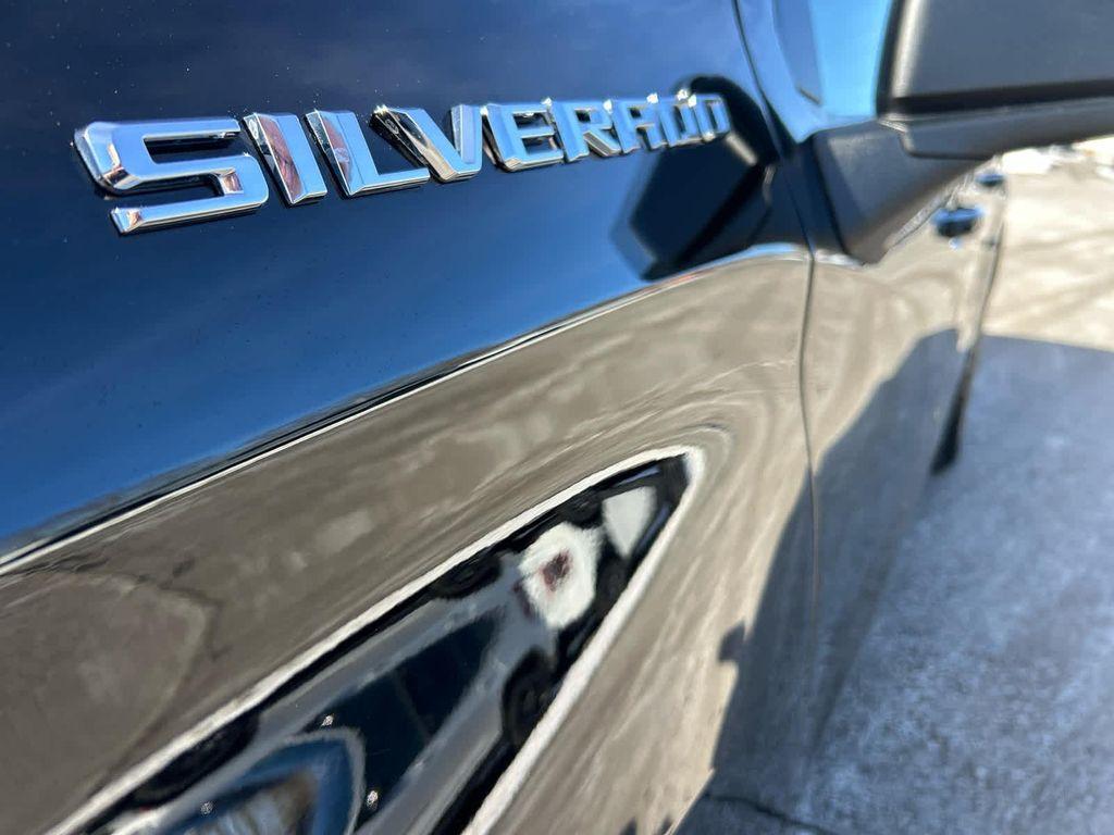 used 2022 Chevrolet Silverado 1500 car, priced at $29,075