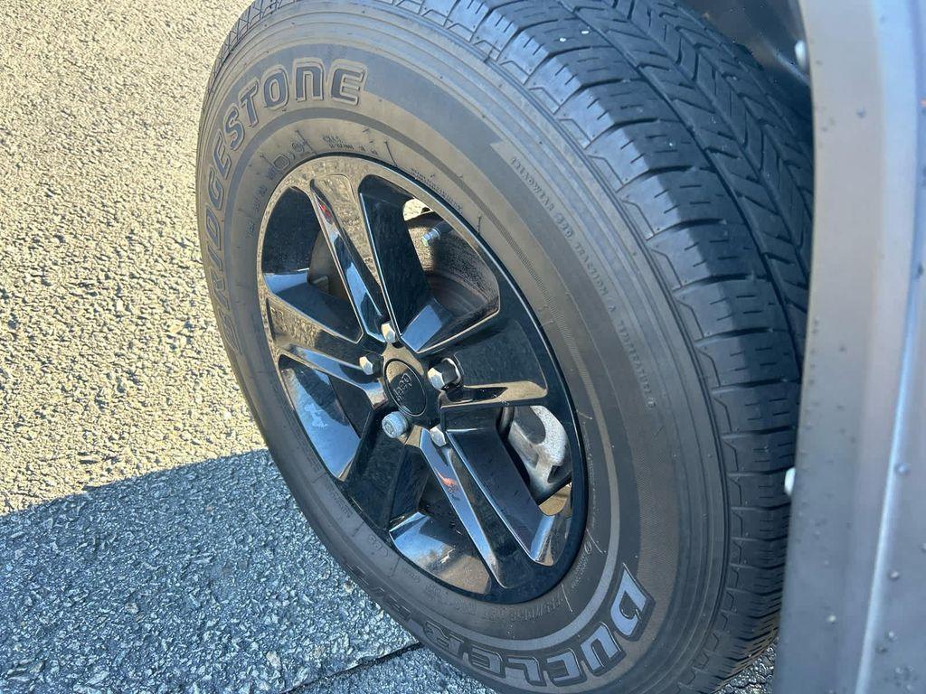 used 2021 Jeep Wrangler Unlimited car, priced at $26,375