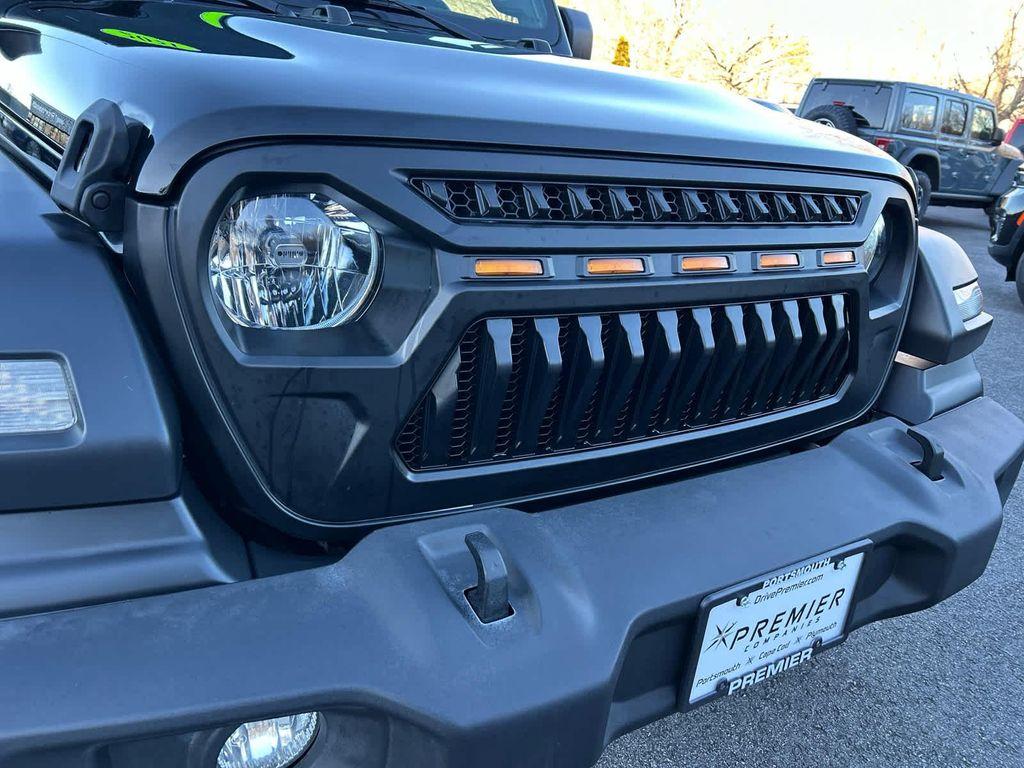 used 2021 Jeep Wrangler Unlimited car, priced at $26,375