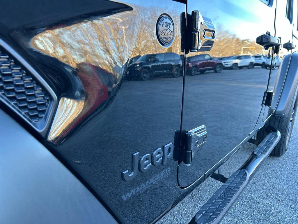 used 2021 Jeep Wrangler Unlimited car, priced at $26,375