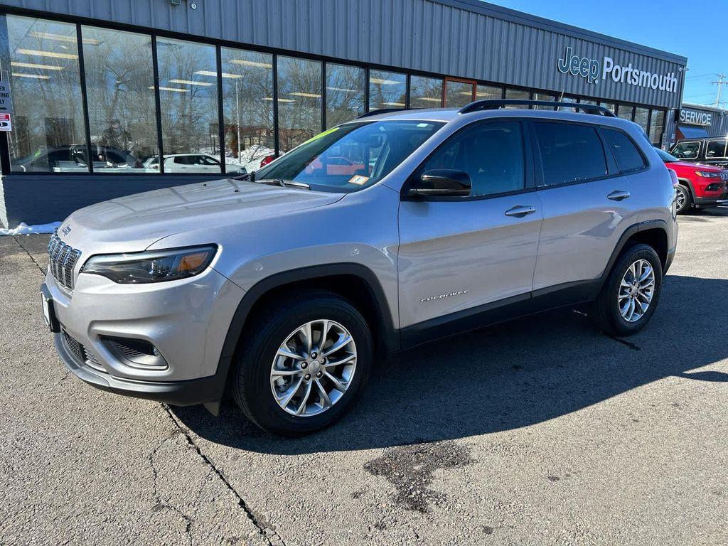 used 2022 Jeep Cherokee car, priced at $23,675