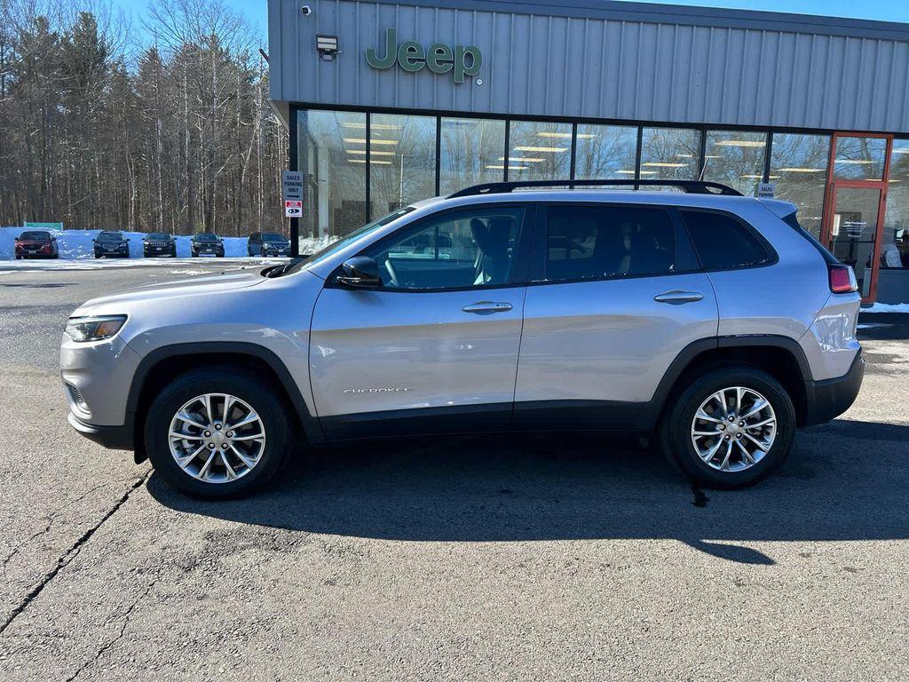 used 2022 Jeep Cherokee car, priced at $23,675