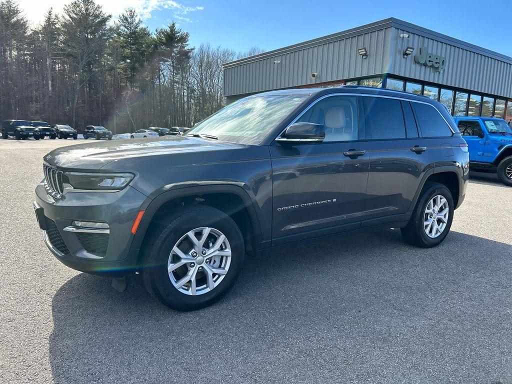 used 2022 Jeep Grand Cherokee car, priced at $26,975