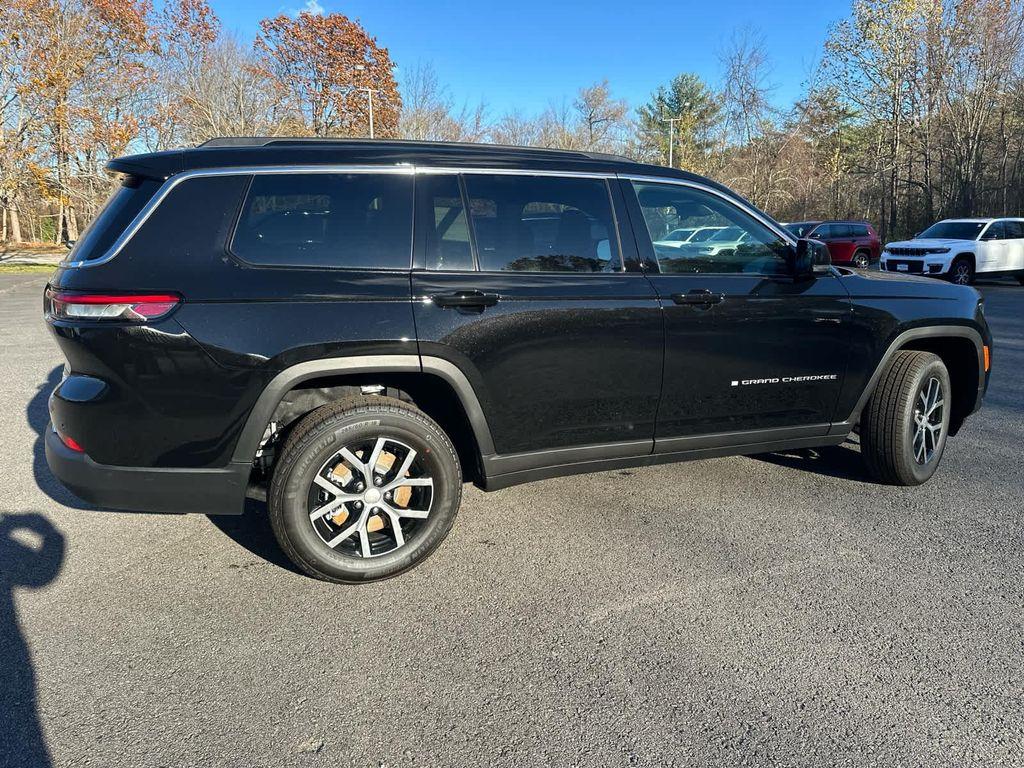 new 2025 Jeep Grand Cherokee L car, priced at $46,500