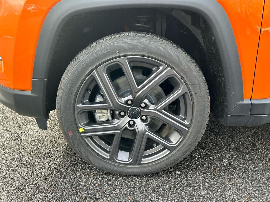 new 2026 Jeep Compass car, priced at $31,500