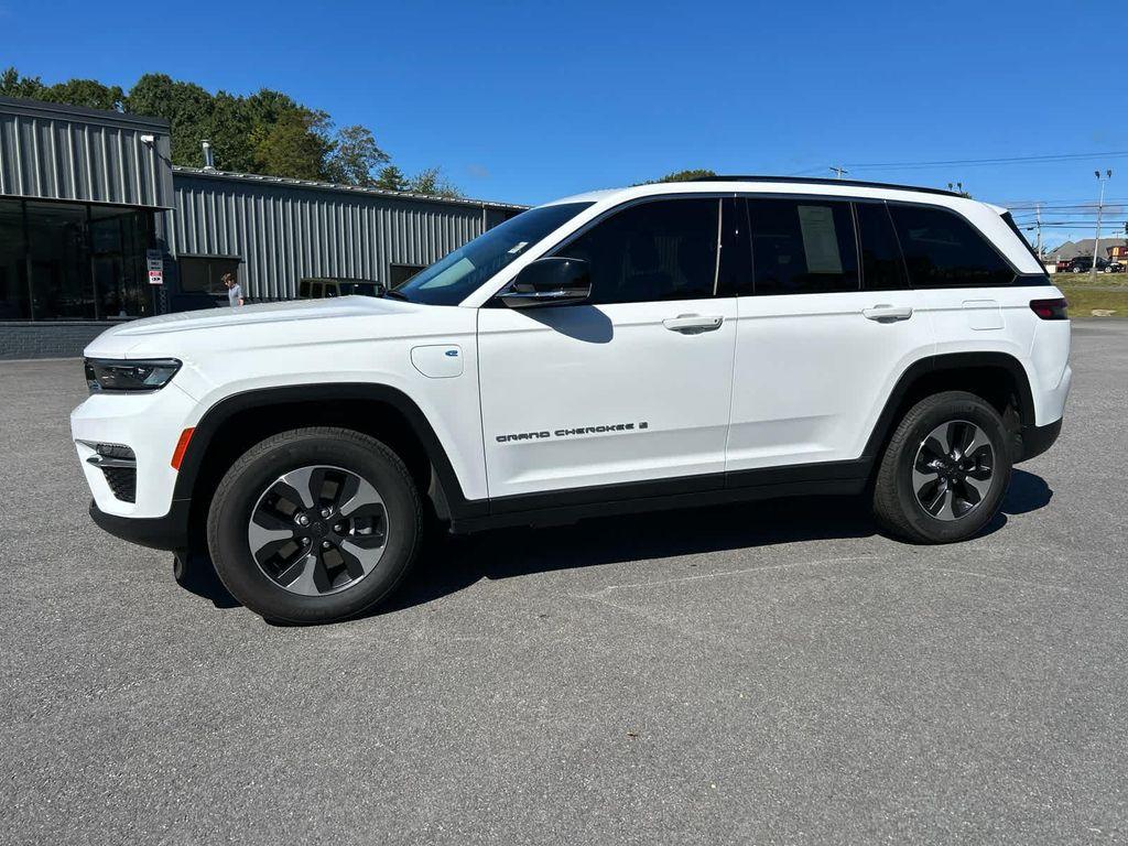 used 2023 Jeep Grand Cherokee 4xe car, priced at $26,125