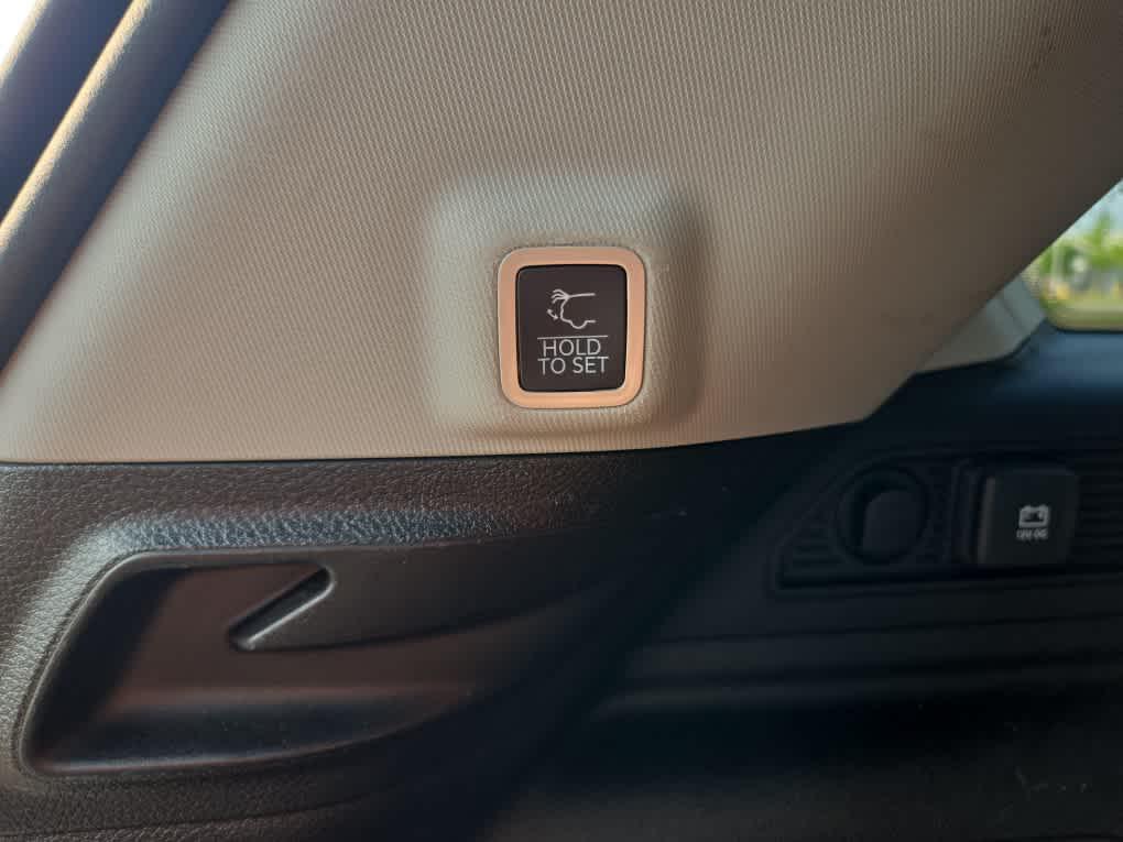 used 2023 Jeep Grand Cherokee 4xe car, priced at $26,125