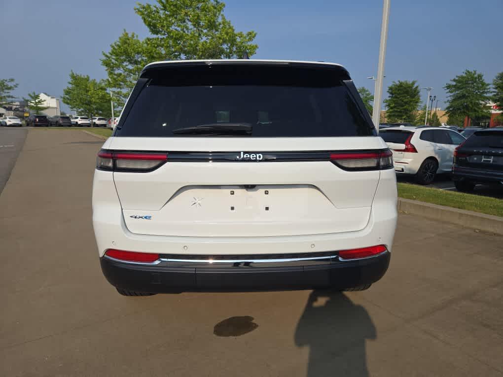 used 2023 Jeep Grand Cherokee 4xe car, priced at $26,125
