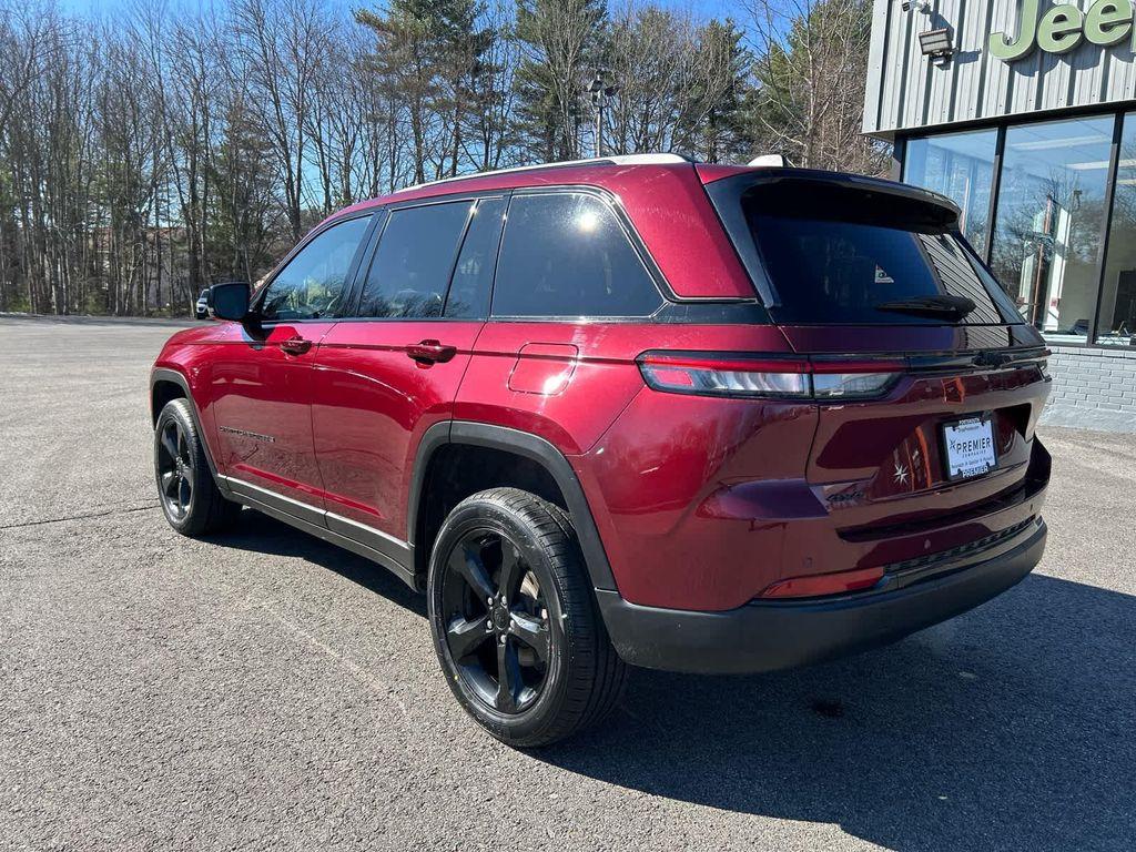 used 2023 Jeep Grand Cherokee car, priced at $30,375