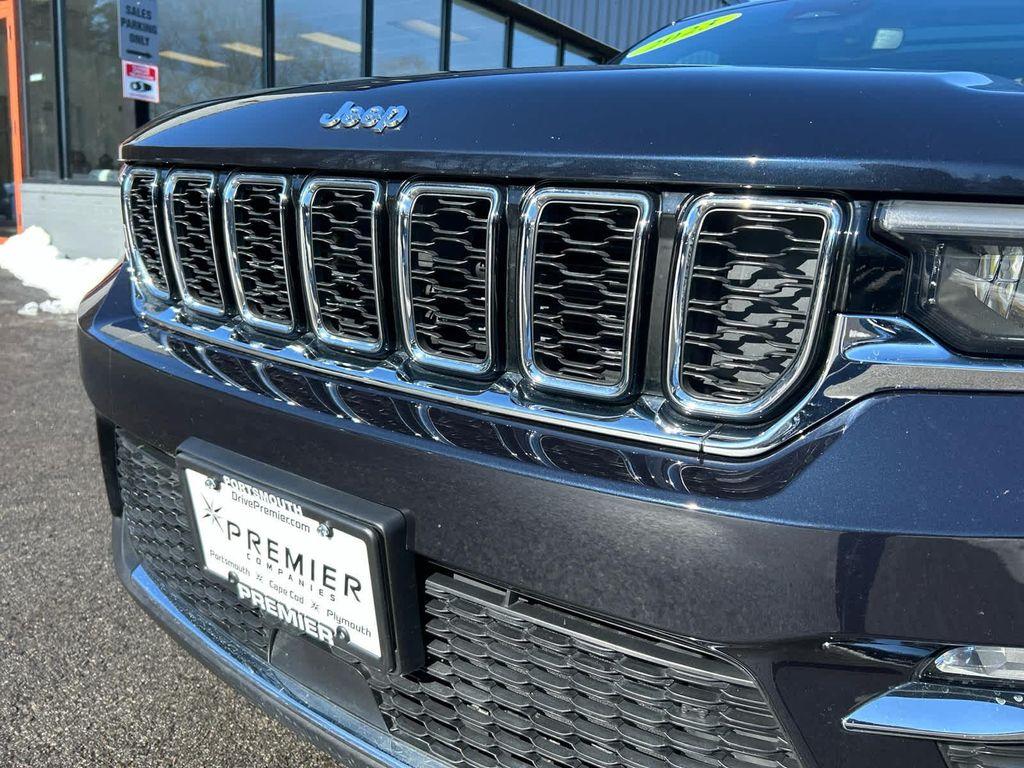 used 2023 Jeep Grand Cherokee car, priced at $30,375