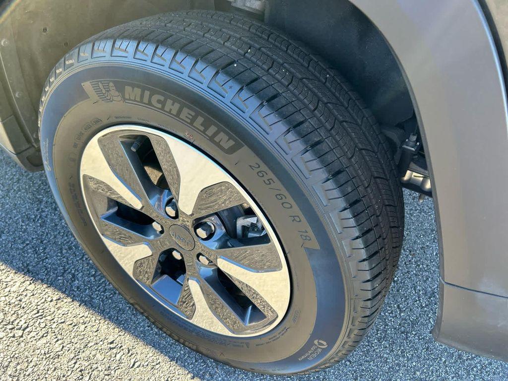 used 2023 Jeep Grand Cherokee 4xe car, priced at $27,575