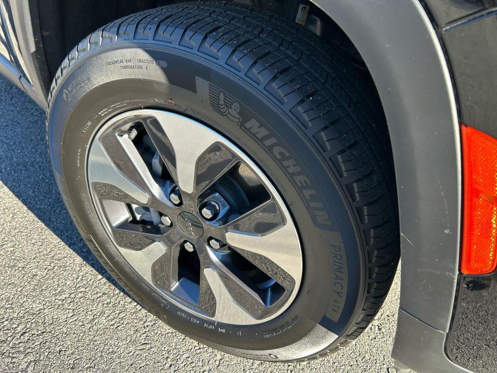 used 2023 Jeep Grand Cherokee 4xe car, priced at $27,575