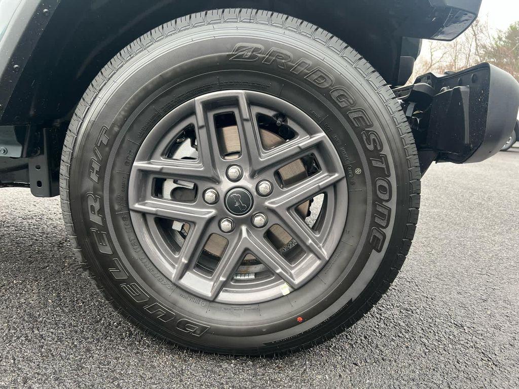 new 2026 Jeep Gladiator car, priced at $48,000