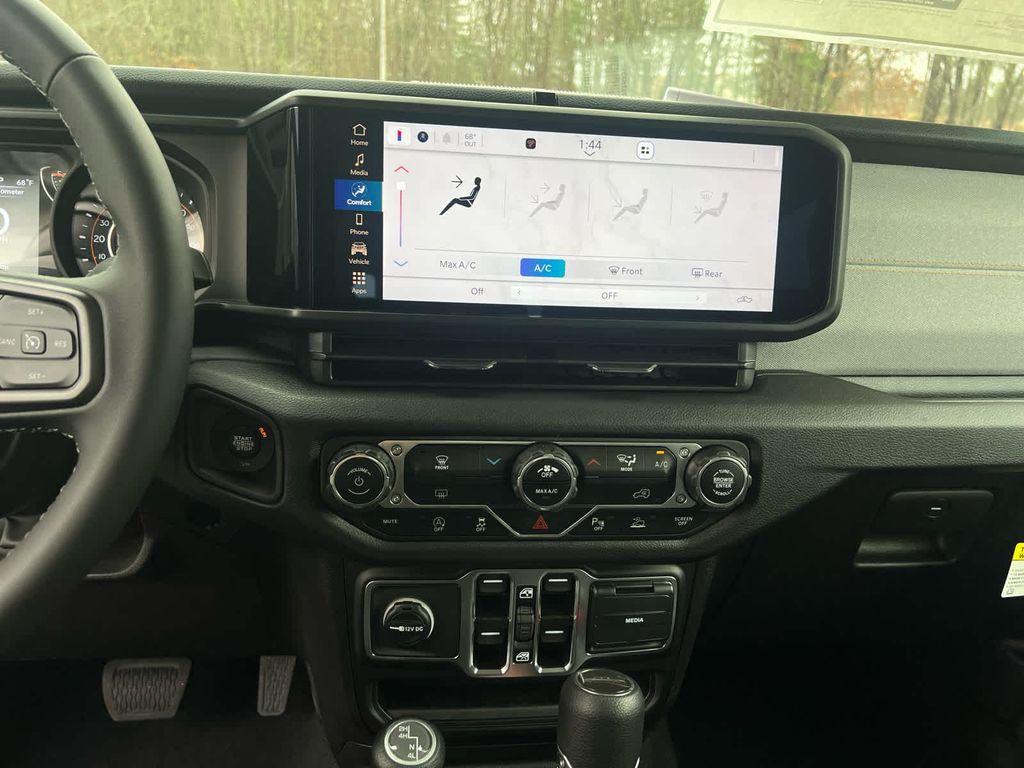 new 2026 Jeep Gladiator car, priced at $48,000