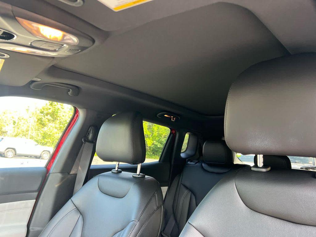 new 2025 Jeep Compass car, priced at $31,500