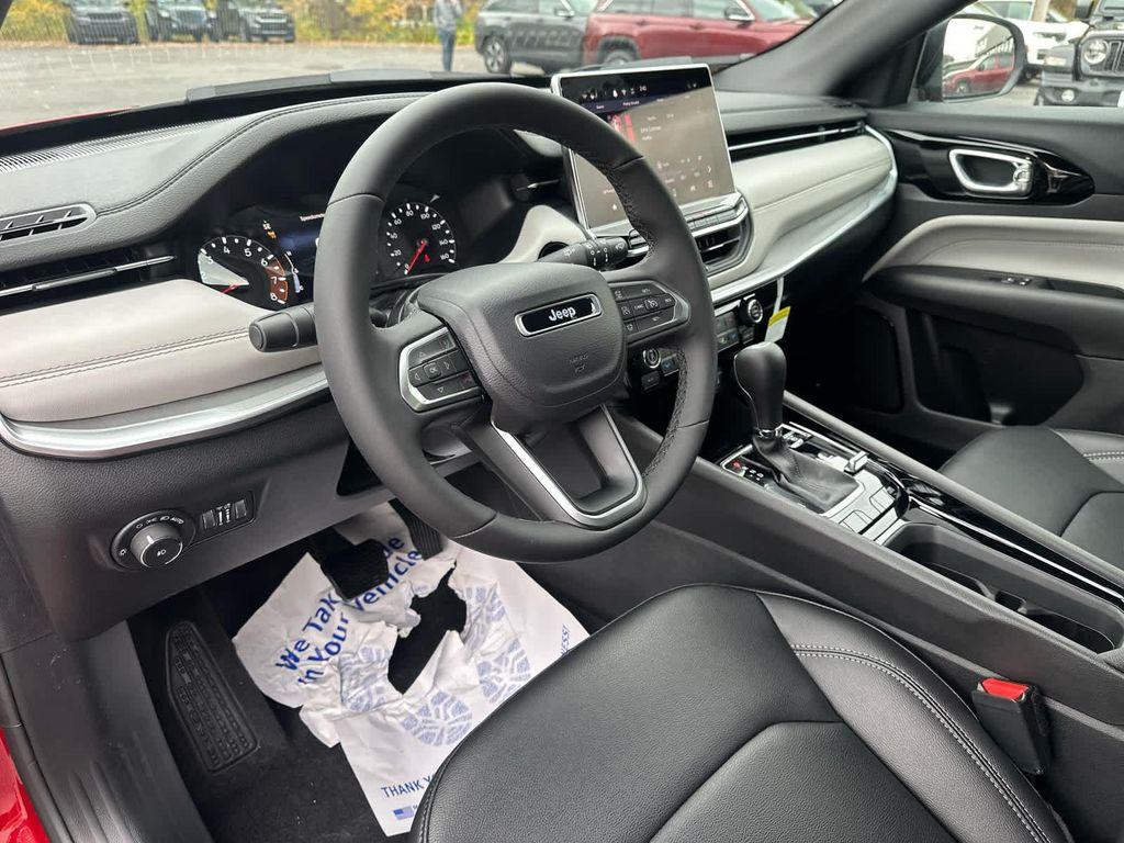 new 2026 Jeep Compass car, priced at $31,905