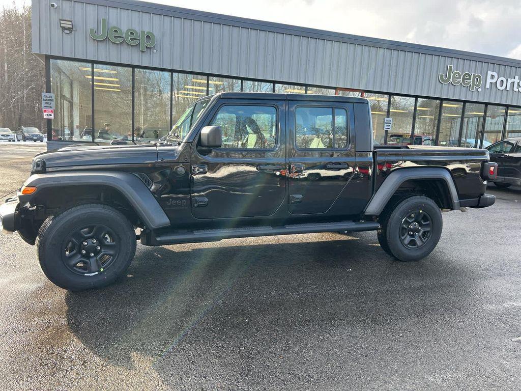 new 2026 Jeep Gladiator car, priced at $43,000