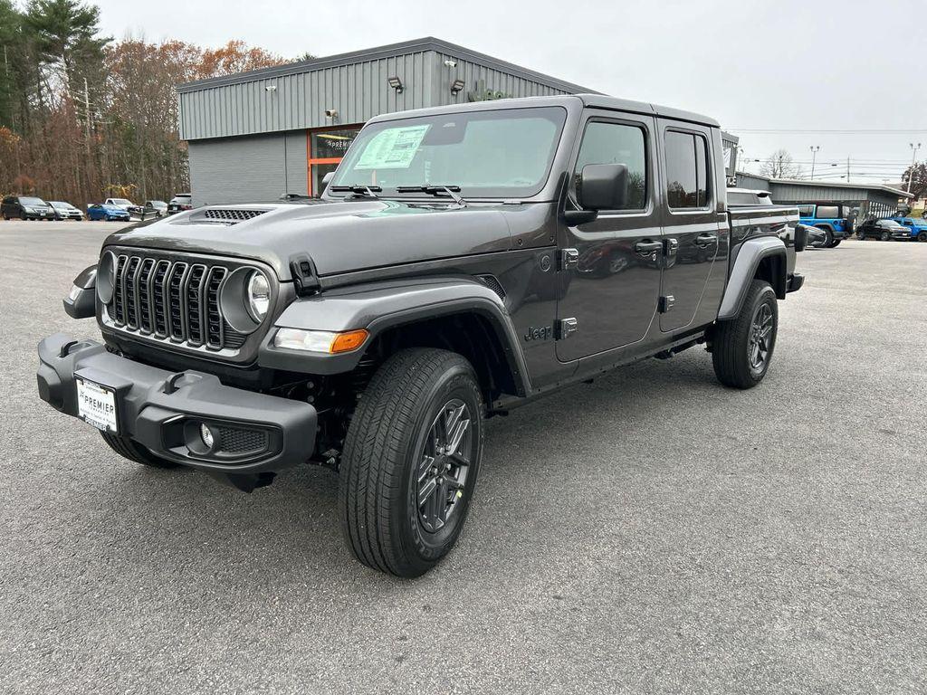 new 2026 Jeep Gladiator car, priced at $47,594