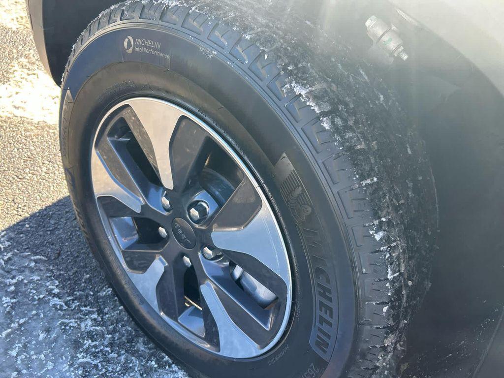 used 2023 Jeep Grand Cherokee 4xe car, priced at $28,775