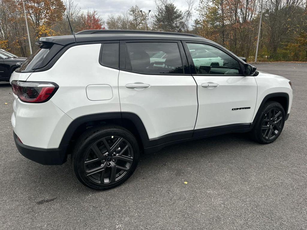new 2026 Jeep Compass car, priced at $34,094