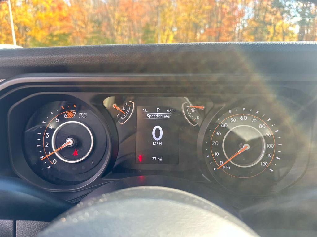 new 2026 Jeep Wrangler car, priced at $39,500