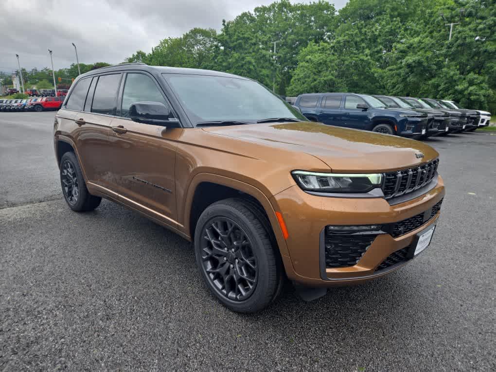 new 2026 Jeep Grand Cherokee car, priced at $59,264