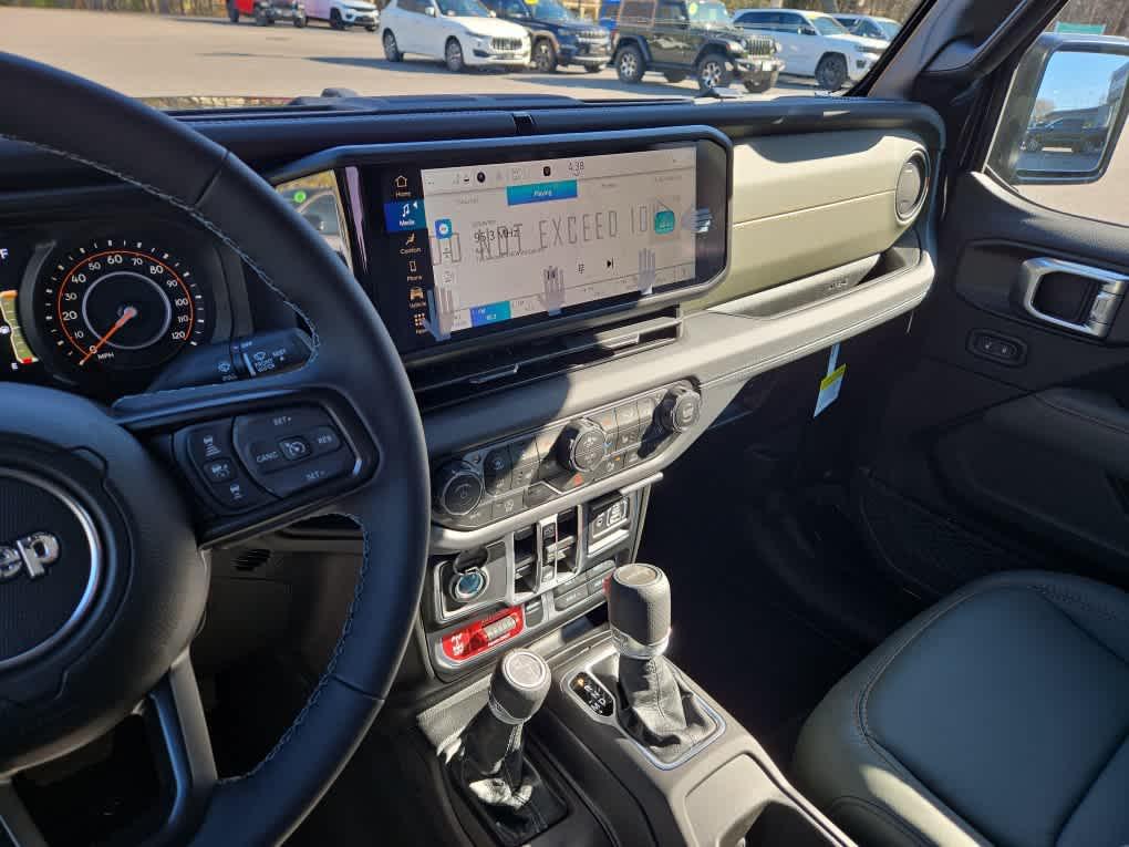 new 2026 Jeep Gladiator car, priced at $56,339