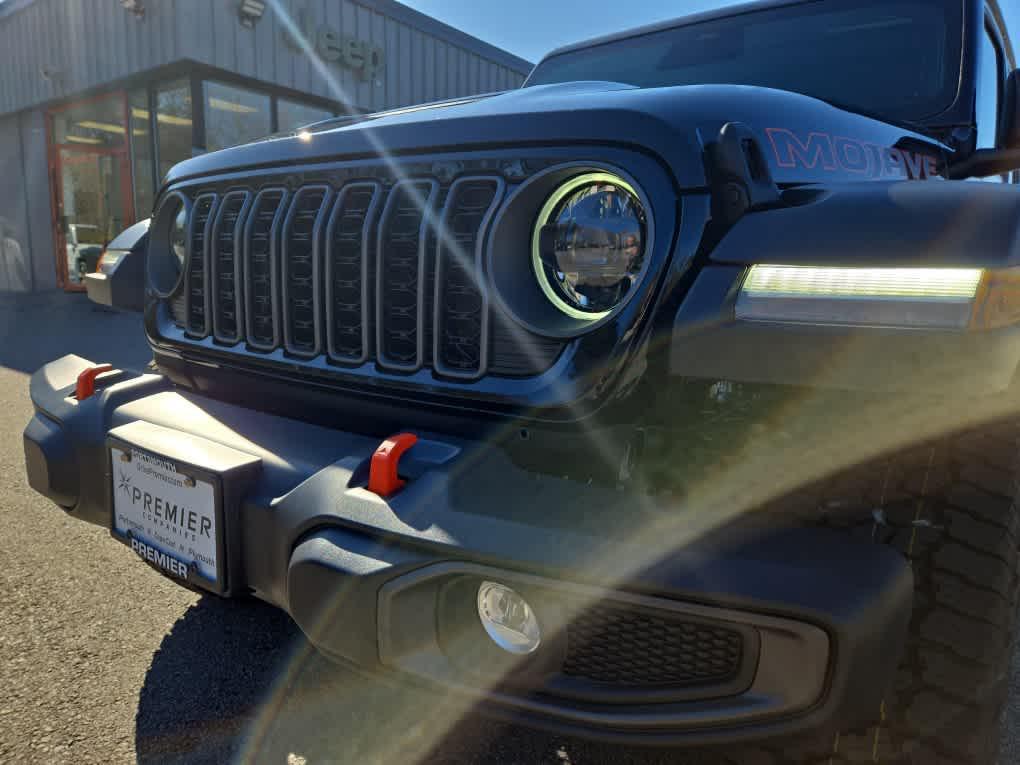 new 2026 Jeep Gladiator car, priced at $56,339