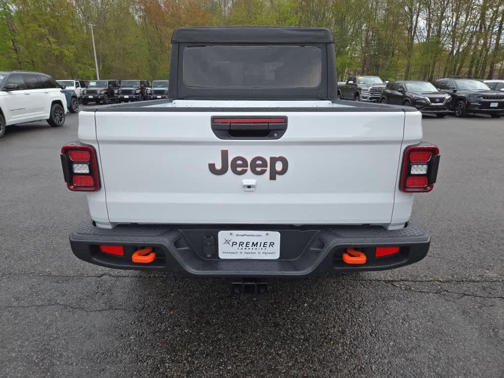 new 2026 Jeep Gladiator car, priced at $55,744