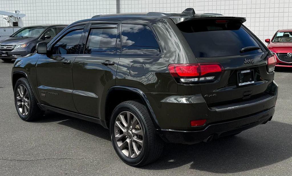 used 2017 Jeep Grand Cherokee car, priced at $12,999