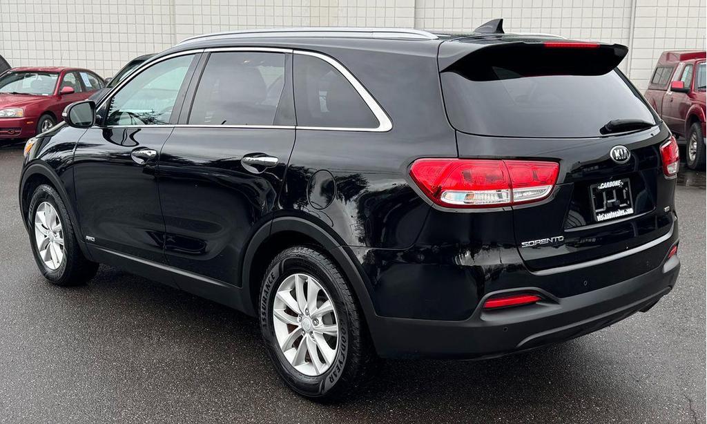 used 2016 Kia Sorento car, priced at $9,999