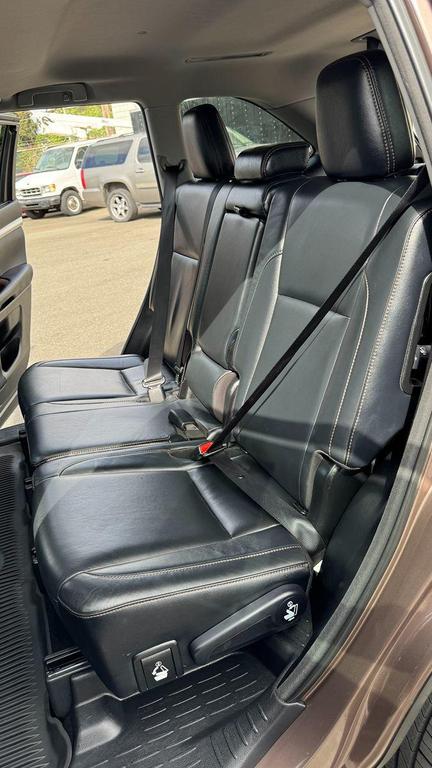 used 2017 Toyota Highlander car, priced at $21,999