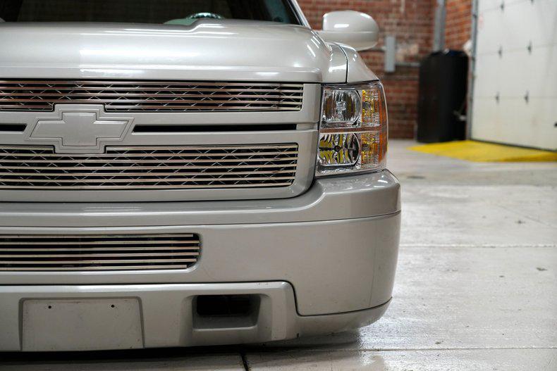 used 2009 Chevrolet Silverado 1500 car, priced at $45,000