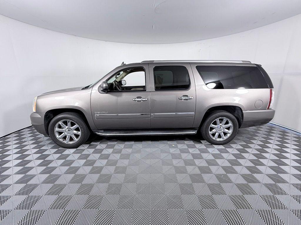 used 2013 GMC Yukon XL car, priced at $8,687