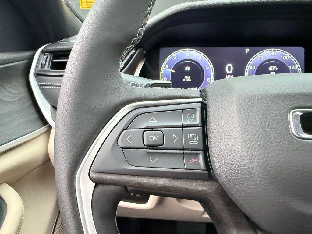 new 2026 Jeep Grand Cherokee car, priced at $41,666