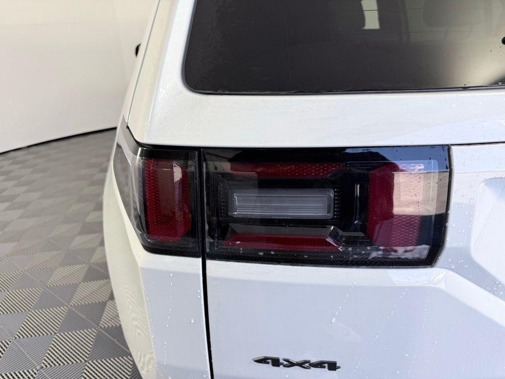 new 2026 Jeep Cherokee car, priced at $34,956