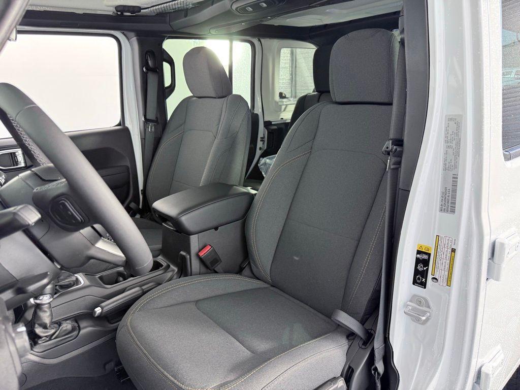 new 2026 Jeep Wrangler car, priced at $40,560