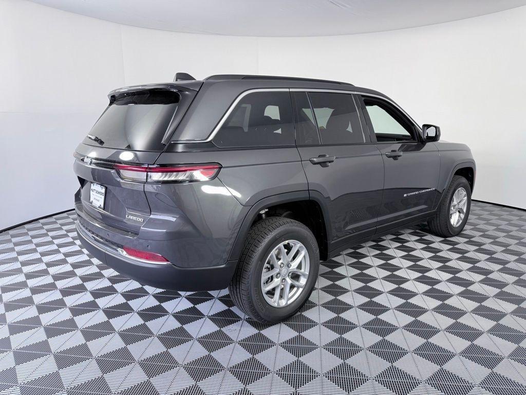 new 2025 Jeep Grand Cherokee car, priced at $34,432